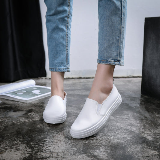 Casual leather white shoes