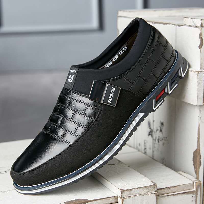 Men's casual leather shoes