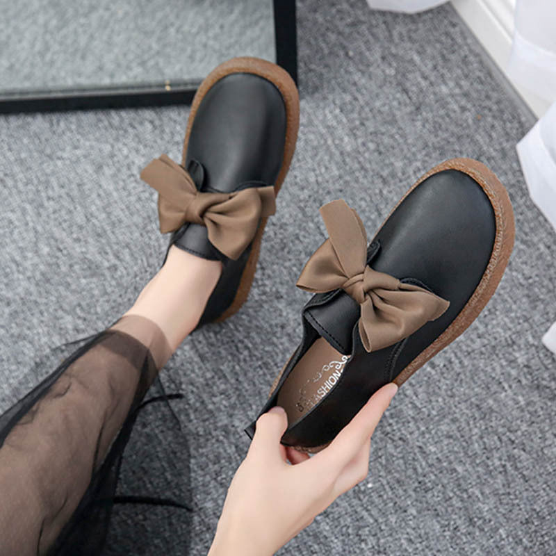 Casual small leather shoes