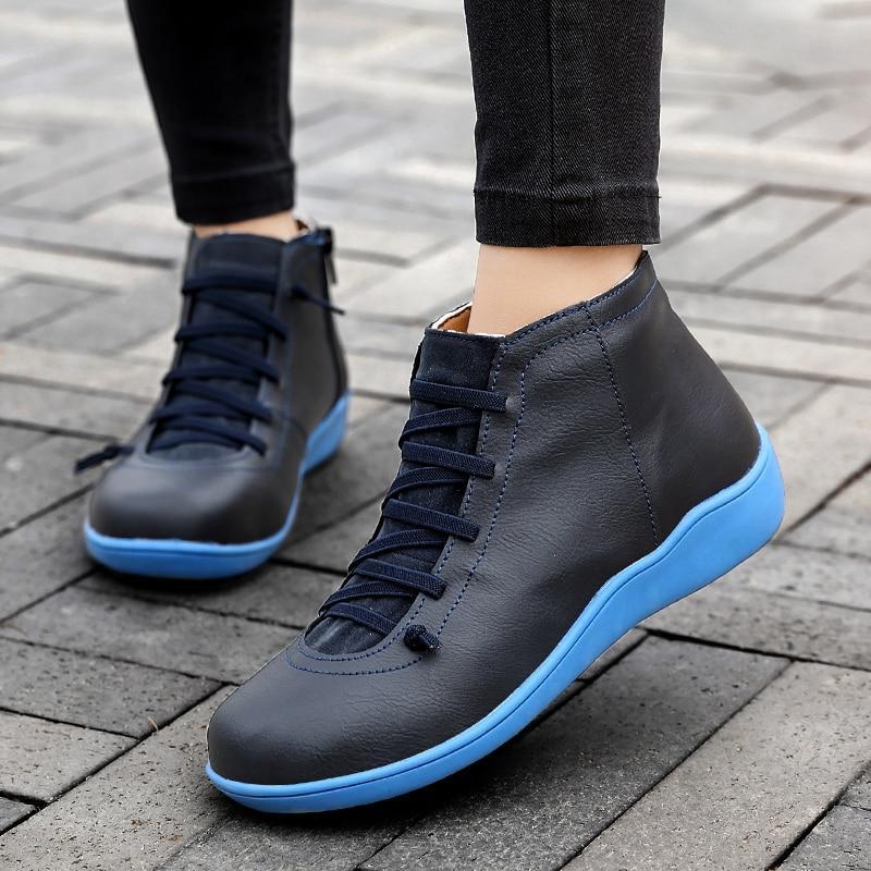 Leather lightweight walking shoes